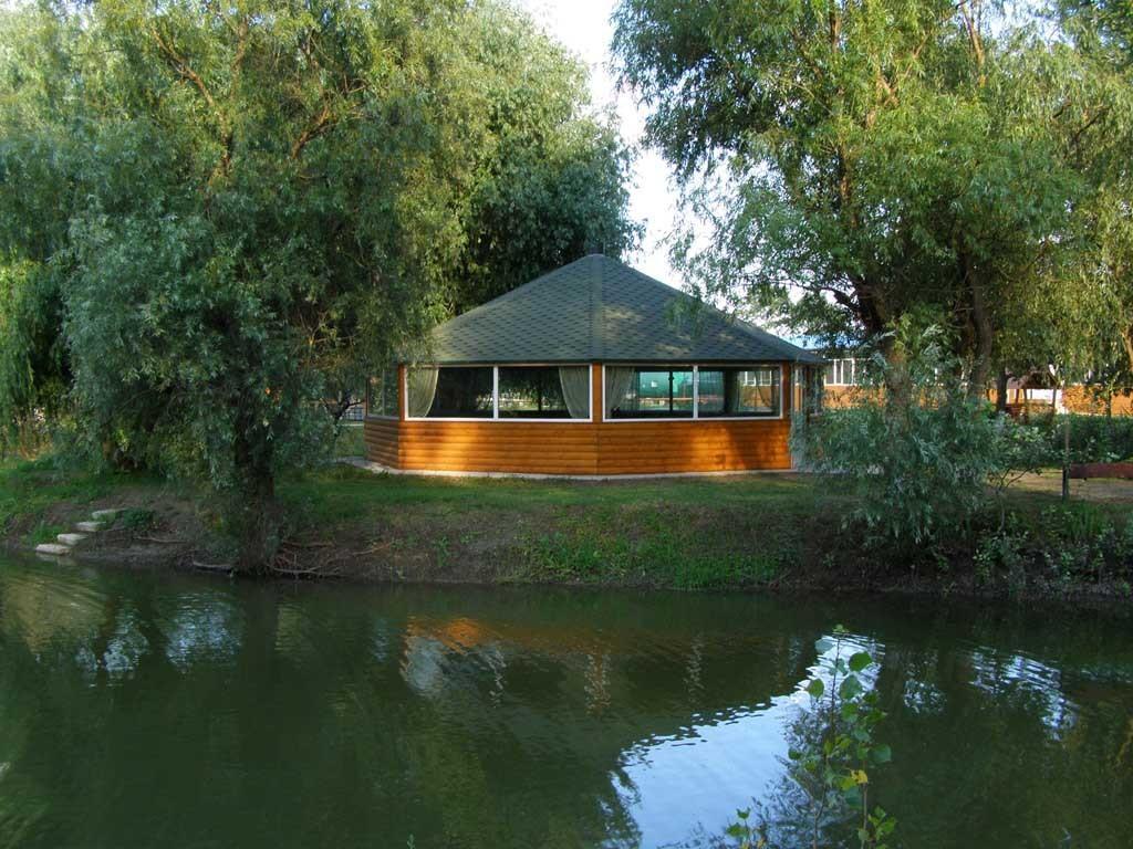Holiday Park Dunay Kyslytsya Buitenkant foto