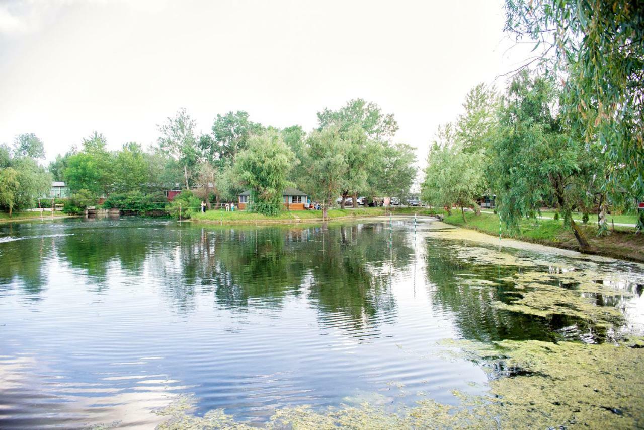 Holiday Park Dunay Kyslytsya Buitenkant foto
