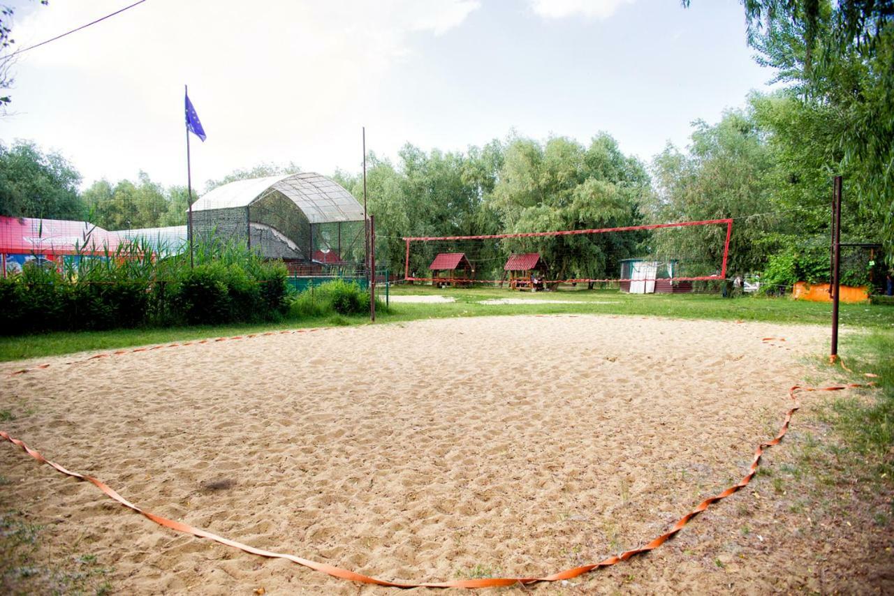 Holiday Park Dunay Kyslytsya Buitenkant foto
