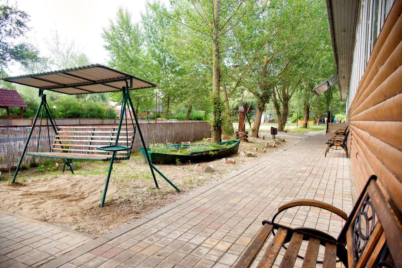 Holiday Park Dunay Kyslytsya Buitenkant foto