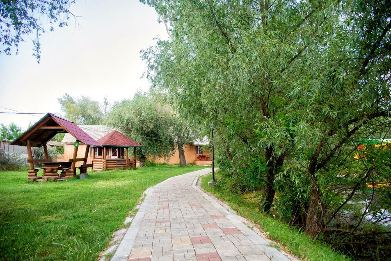 Holiday Park Dunay Kyslytsya Buitenkant foto